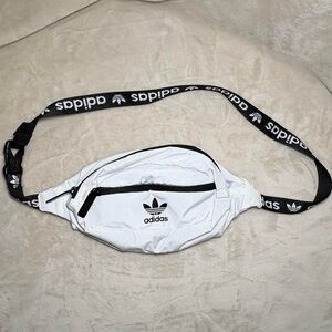 Adidas White and Black Waist Belt Bag